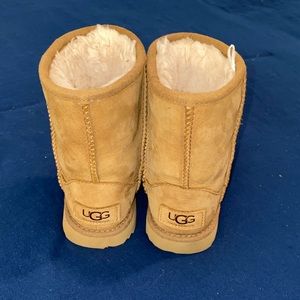 Toddler Size 9 UGG boots